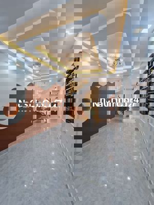NHÀ LÔ GOC-HẺM XE HƠI NGUYỄN VĂN LUÔNG 35M² 4 TẦNG CHÍNH CHỦ