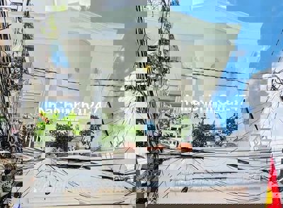 Chủ đi định cư cần bán gấp nhà ở view đẹp