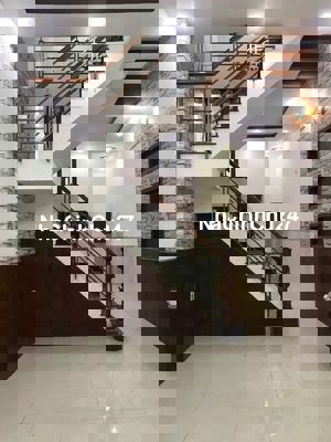 CHÍNH CHỦ BÁN GẤP CĂN HẺM XE HƠI-70M2- CHẾ LAN VIÊN CHỈ NHỈNH 6TỶ