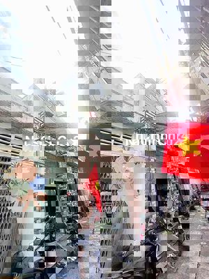 NHÀ BÁN CHÍNH CHỦ GẤP CHO GIA ĐÌNH ĐI ĐỊNH CƯ NG