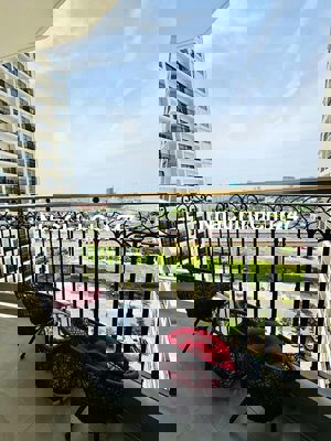 Chính chủ gởi bán căn hộ cao cấp 5*, 1 phòng ngủ, 8 - 10tr/th , nt 5*