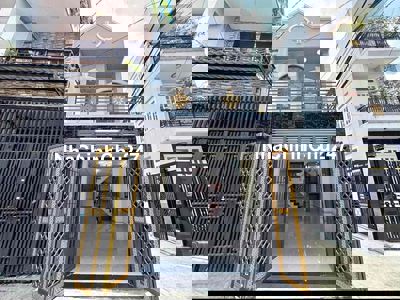 Bán Nhà Chính Chủ Giá 802tr , Nằm Khu Vực Tân Kiên Bình Chánh Tphcm