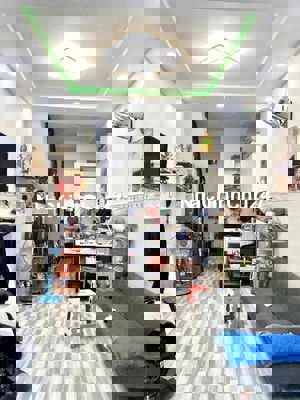 NHÀ CHÍNH CHỦ CHƯA QUA ĐẦU TƯ HXH NGUYỄN SƠN 31M2 GIÁ TỐT TÂN PHÚ