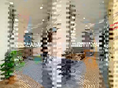 STUDIO CỬA SỔ ĐÓN NẮNG🌤️VIEW ĐẸP_HẺM XE HƠI_THANG MÁY GẦN VX DÂN CHỦ ✨