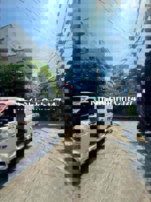 NHÀ 4 TẦNG VƯỜN LÀI, 4x17.5M, CHỦ GẤP BÁN GIẢM CÒN 11TỶ7, SÁT MT