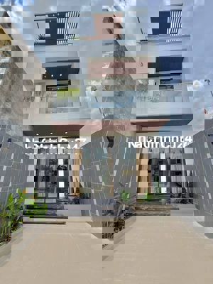 Ngộp Bank - Chủ bán gấp căn nhà Gần Cây Xăng Đức Hưng 2,150 tỷ.