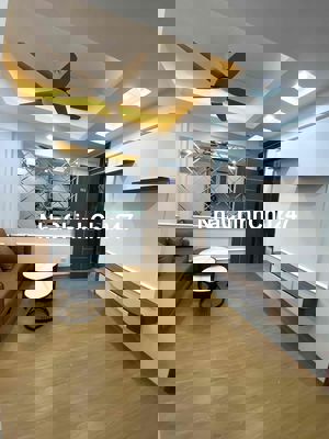 chính chủ bán căn 52m2-Lạc Long Quân-Trích Sài- Tây Hồ-có sổ hồng