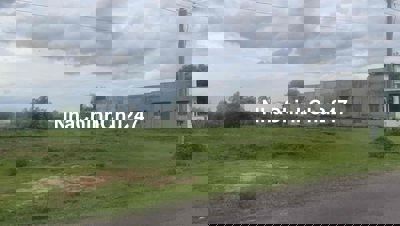 Chính chủ định cư nước ngoài cần bán lô đất mt đường nhựa xã hàm phú,