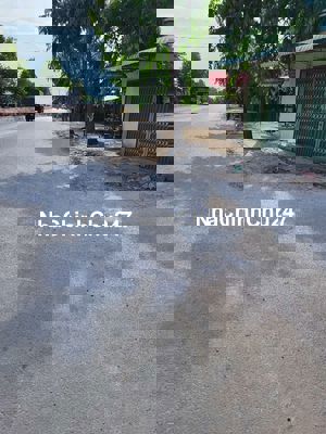 Bán nhà, đất sát cạnh đường ĐT781,chính chủ