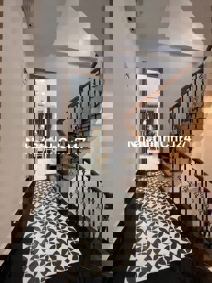 chính chủ bán nhà ngõ 213 tân mai 30m 5 tầng