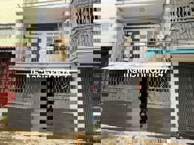 Nhà chính chủ,2 phòng ngủ,1 toilet,1 trệt 1 lầu