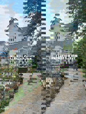 Bán VILLA sân vườn KQH Yersin Đà Lạt- chính chủ