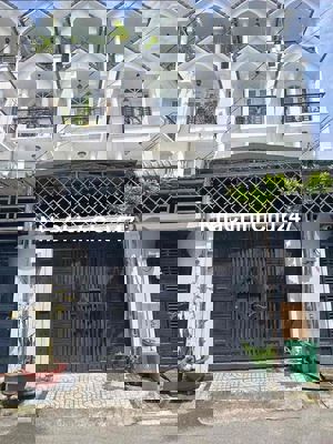 CHÍNH CHỦ bán nhà 75m2 5pn 4 tầng BTCT Đường Hà Huy Giáp