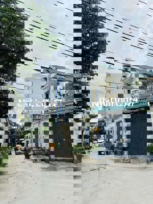 Chính chủ kẹt tiền bán CHDV sát trường ĐH