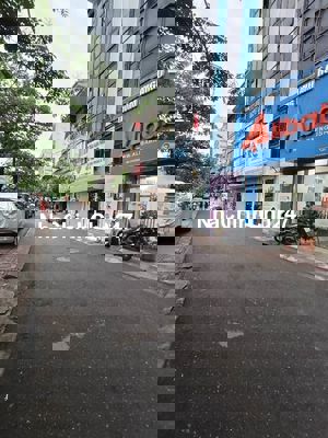 Chính chủ bán nhà phố Giải Phóng lô góc 36m² 5 tầng MT6m giá 11.5 tỷ