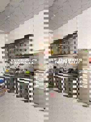 NHÀ MUA BÁN CHÍNH CHỦ- ĐƯỜNG XE TẢI CHẠY- 82M2- GIÁ CHỈ HƠN 4 TỶ