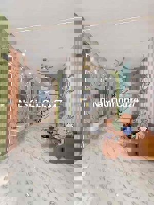 NHÀ ĐẸP CHÍNH CHỦ NGAY TRONG CHỢ SƠN KỲ ĐỐI DIỆN CHUNG CƯ CELADON