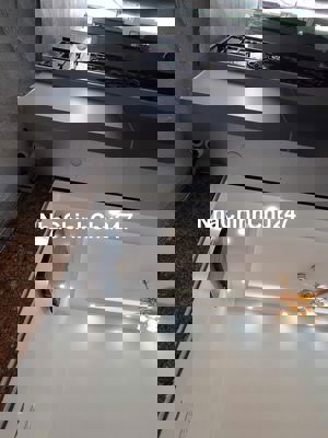 Tôi chính chủ,bán nhà 6 tầng,có thang máy.Ngõ 181,Trần Phú,Văn Quán,HĐ