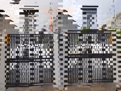 Chính Chủ Cần Bán Gấp Nhà Mặt Tiền Tại Thủ Dầu Một