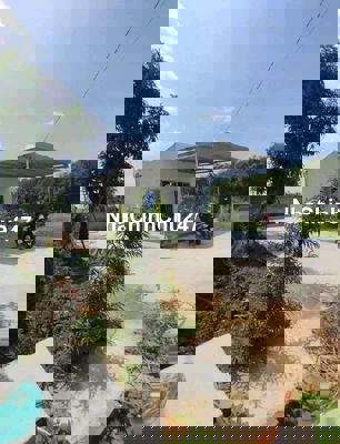 nhà vườn chủ ngộp cần ra nhanh ngay tại Bình Dương