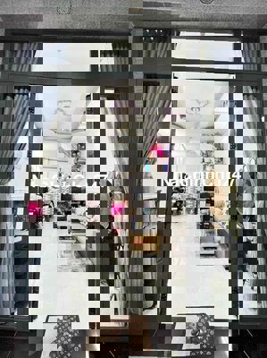 Nhà Q8 chính chủ rao bán