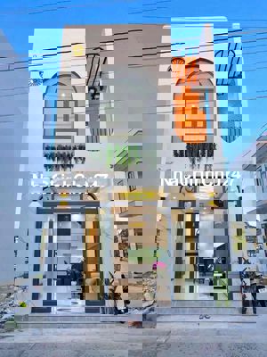 Chủ kẹt ngân hàng, bán gấp nhà 1 trệt 1 lầu