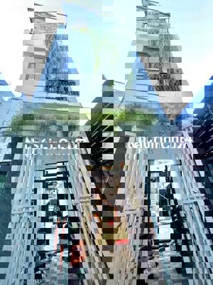 Chính chủ gửi căn 3 tầng 3 mê 4PN kiệt Nguyễn Phước Nguyên