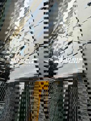 Chính chủ cần bán gấp nhà phố Vĩnh Hưng xây 4 tầng