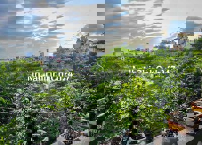 Bán đất mặt hồ Linh Quang Khâm Thiên,có nhà 3 tầng cũ,sổ đỏ chính chủ