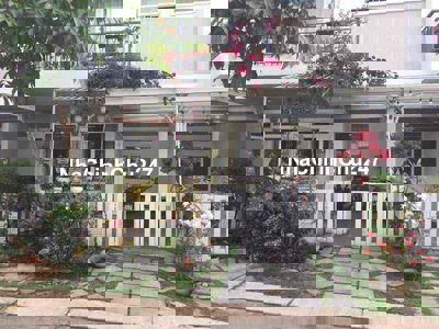 Chính Chủ Cần Bán Gấp- Biệt Thự - Sổ Sẵn