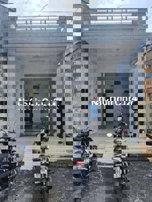 Nhà chính chủ sổ hồng