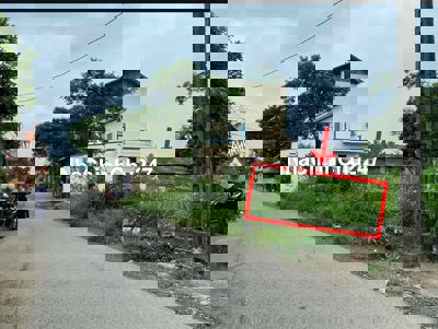 Chính chủ gửi bán mảnh mặt đường Phố Gốt - Đông Sơn - Chương Mỹ- Hà Nộ