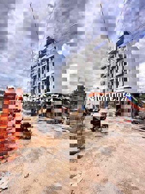 chính chủ bán đất An Phú đông quận 12 TPHCM dt 84 m giá 4ty200