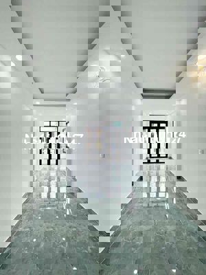 Hẻm thông Minh Phụng, Quận 6 - 36m2 - 4 tầng - Chỉ 6,5 tỷ TL chính chủ