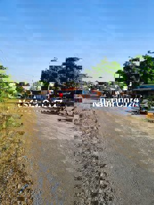 CHÍNH CHỦ BÁN LÔ ĐẤT MẶT TIỀN NHỰA TL14C