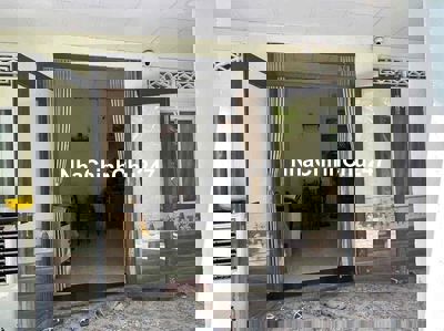 bán nhà trường chinh dt lớn cách đường chính 20m