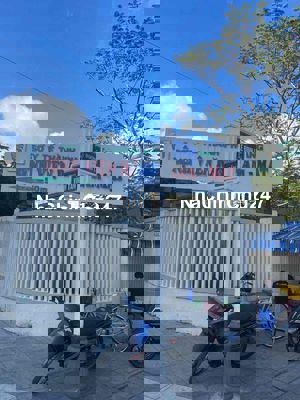 Nắm Chủ Nhận Cọc  Bán Nhà 3 Tầng Đường VĨNH TÂN. Đối Diện BỆNH VIỆN. Đ