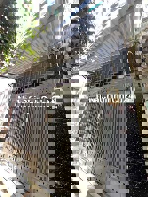 Chính chủ bán Nhà 2 tầng, 44.2m2, ngay Bình Long, gần kênh nước đen