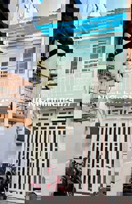 Bán nhà chính chủ phường 14 Bình thạnh