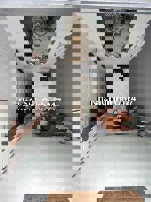 Chính chủ đi nước ngoài cần bán