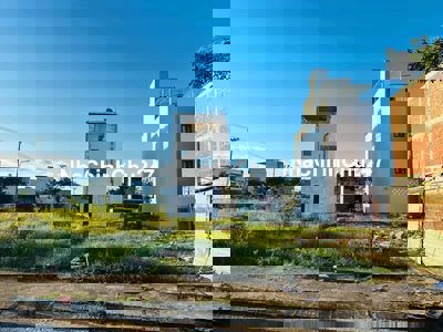 Chính Chủ Bán Đầm Sen B2.131 Đông Nam