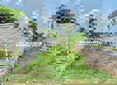 Chính Chủ Bán Gấp MT Kinh Doanh 240m2 (8x30) Giá 520Tr