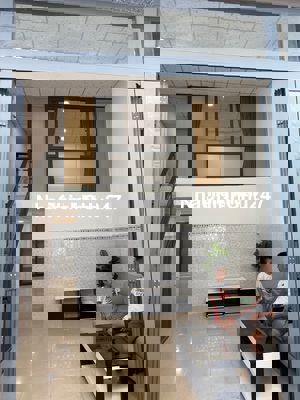 CHÍNH CHỦ CẦN BÁN GẤP NHÀ QUẬN 4 55m2