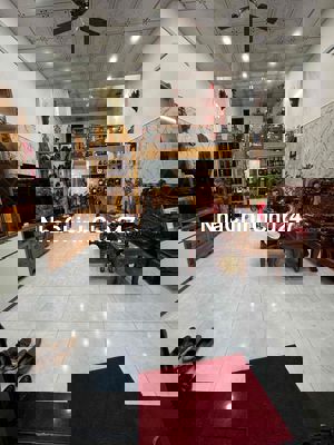 ❌Chính chủ xây ở kiên cố móng trụ lên tầng.Mặt Tiền Hoà Xuân