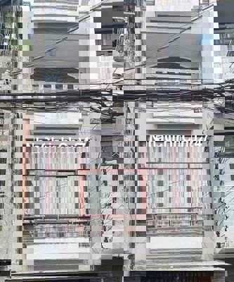 Chủ ngộp bank cần bán căn nhà 3 tầng hẻm Đất Thánh phường 6 Q Tân Bình