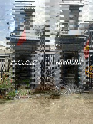 Chính chủ bán nhà 2 tầng, 61m2 đất. Hẻm xe hơi, giá 4.5 tỷ