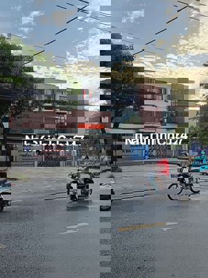 BÁN NHÀ CHÍNH CHỦ KÊNH T2 BÀ ĐIỂM HÓC MÔN- 210M2- HXT- HƠN 7 TỶ.