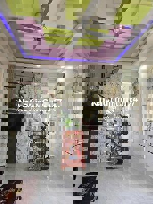 Anh chủ bán nhà hiện đại ở Tân Kim, Cần Giuộc, Long An 1,79ty 98m2 SHR