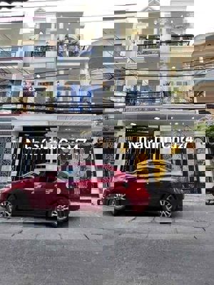 BÁN NHÀ KIỆT Ô TÔ CÙ CHÍNH LAN