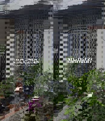 Chính chủ bán nhà mặt tiền 80m2, 2 PN, Đinh Tiên Hoàng, TP. Vĩnh Long